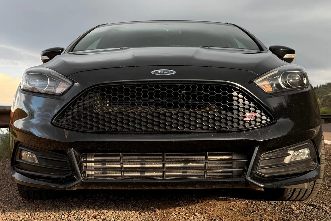 2017 Ford Focus ST 3rd Gen - Image 2 of 31