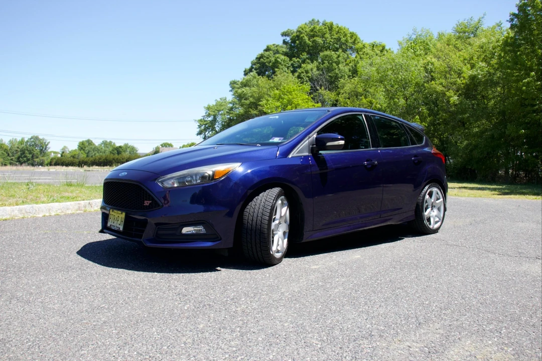 2017 Ford Focus ST 3rd Gen - Image 9 of 31