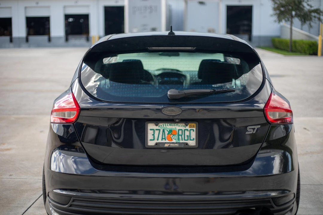 2017 Ford Focus 3rd Gen - Image 9 of 31
