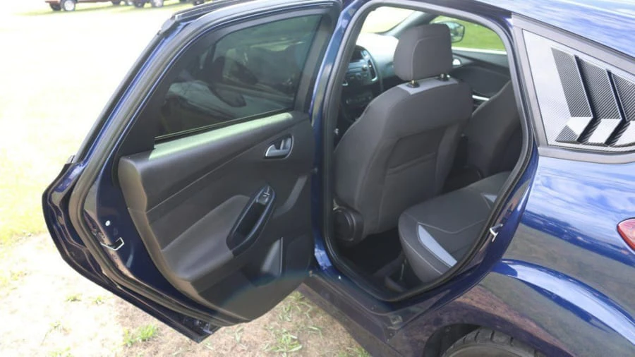 2017 Ford Focus ST 3rd Gen - Image 27 of 31