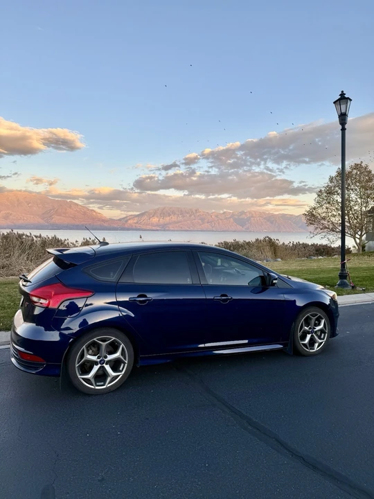 2017 Ford Focus 3rd Gen - Image 4 of 16