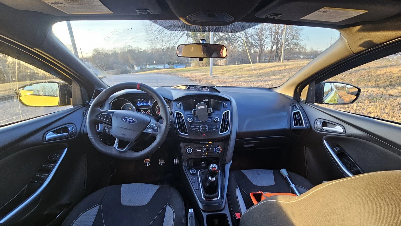 2017 Ford Focus 3rd Gen - Image 17 of 20