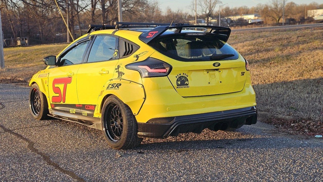 2017 Ford Focus 3rd Gen - Image 9 of 20