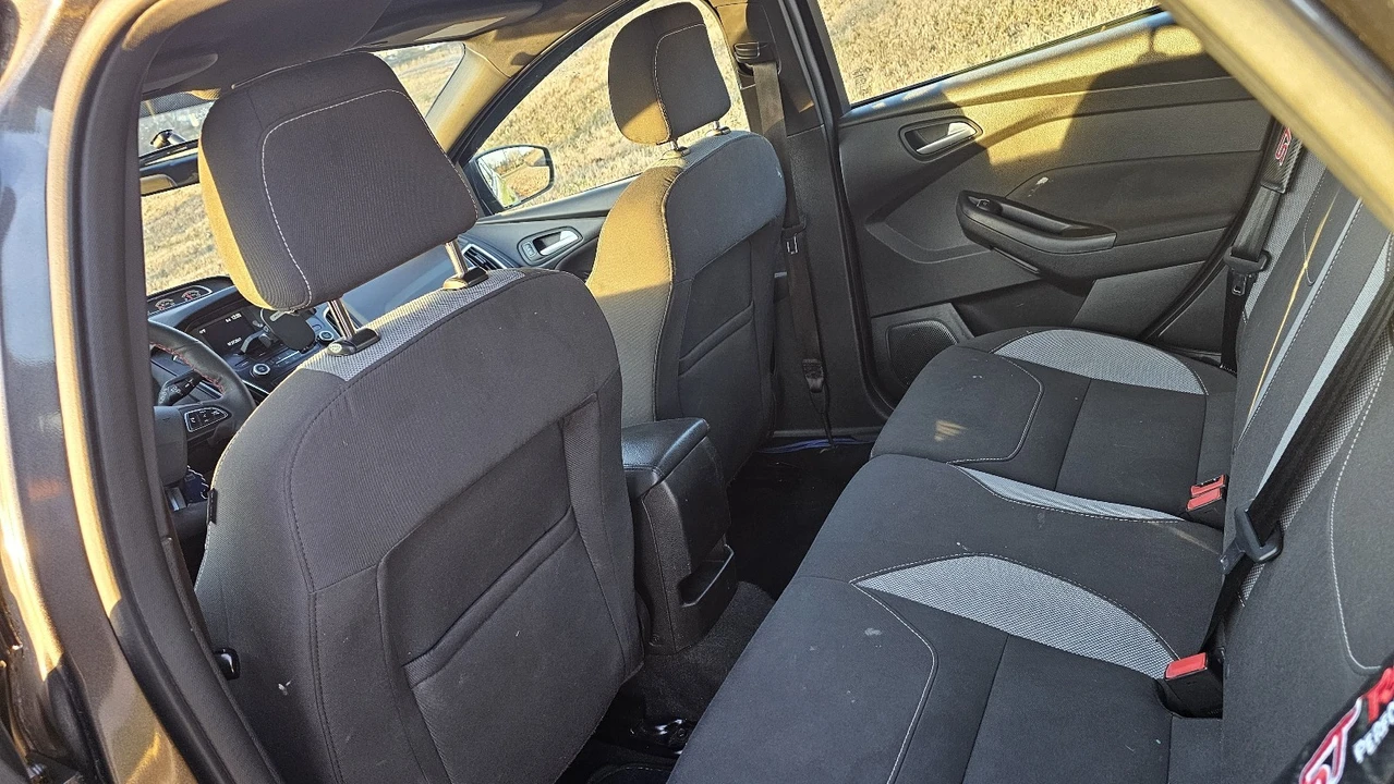 2017 Ford Focus 3rd Gen - Image 18 of 20
