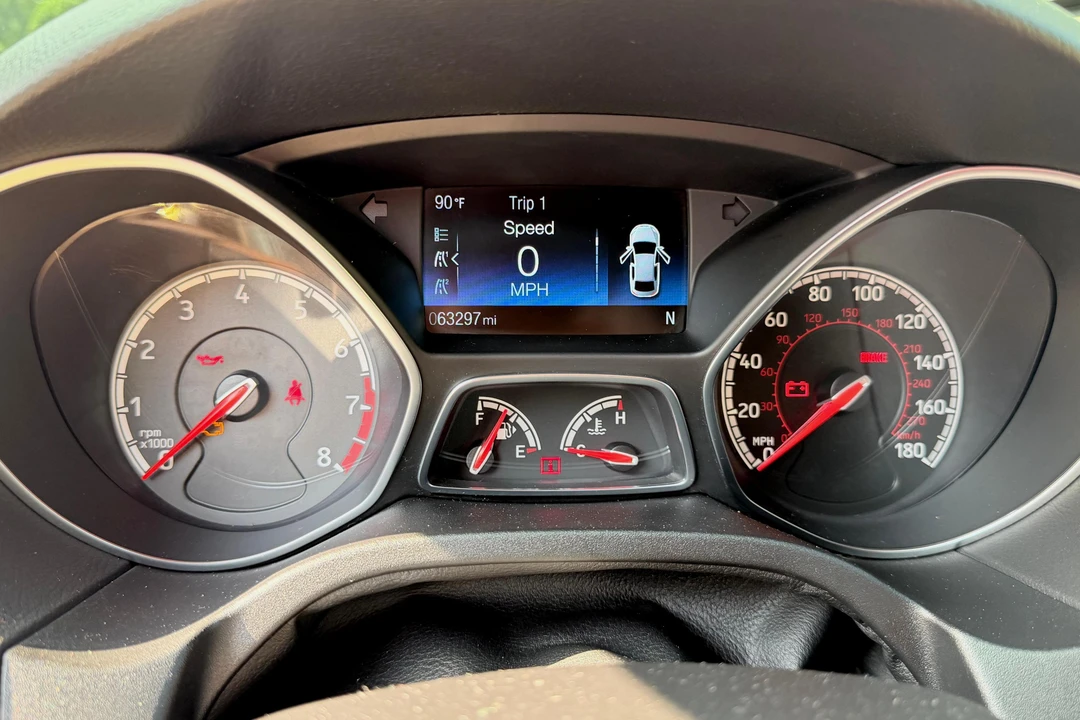2017 Ford Focus ST 3rd Gen - Image 26 of 31