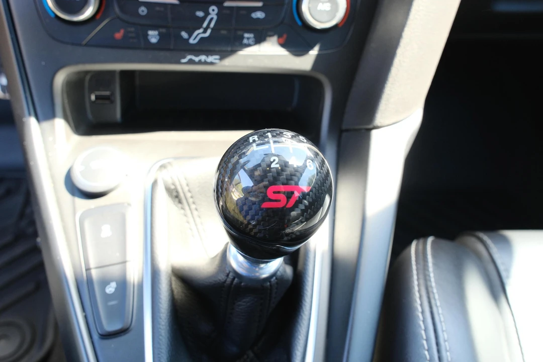 2017 Ford Focus ST 3rd Gen - Image 26 of 31