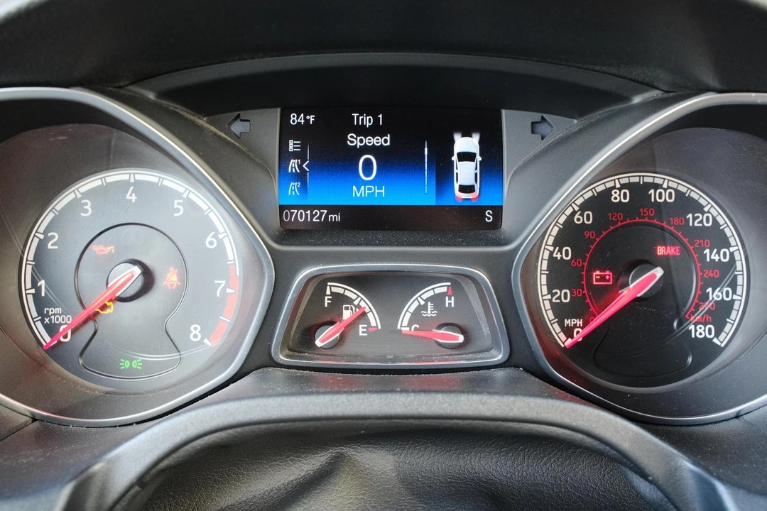 2017 Ford Focus ST 3rd Gen - Image 27 of 31