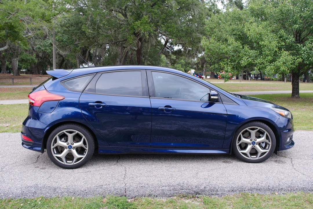 2017 Ford Focus ST 3rd Gen - Image 8 of 31