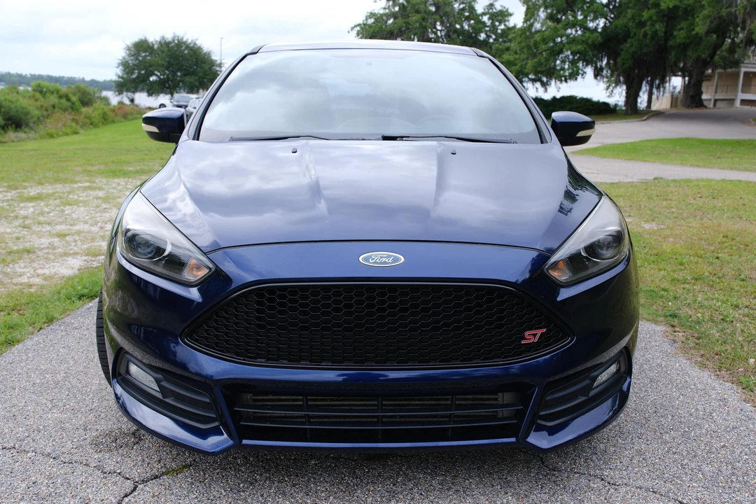 2017 Ford Focus ST 3rd Gen - Image 2 of 31