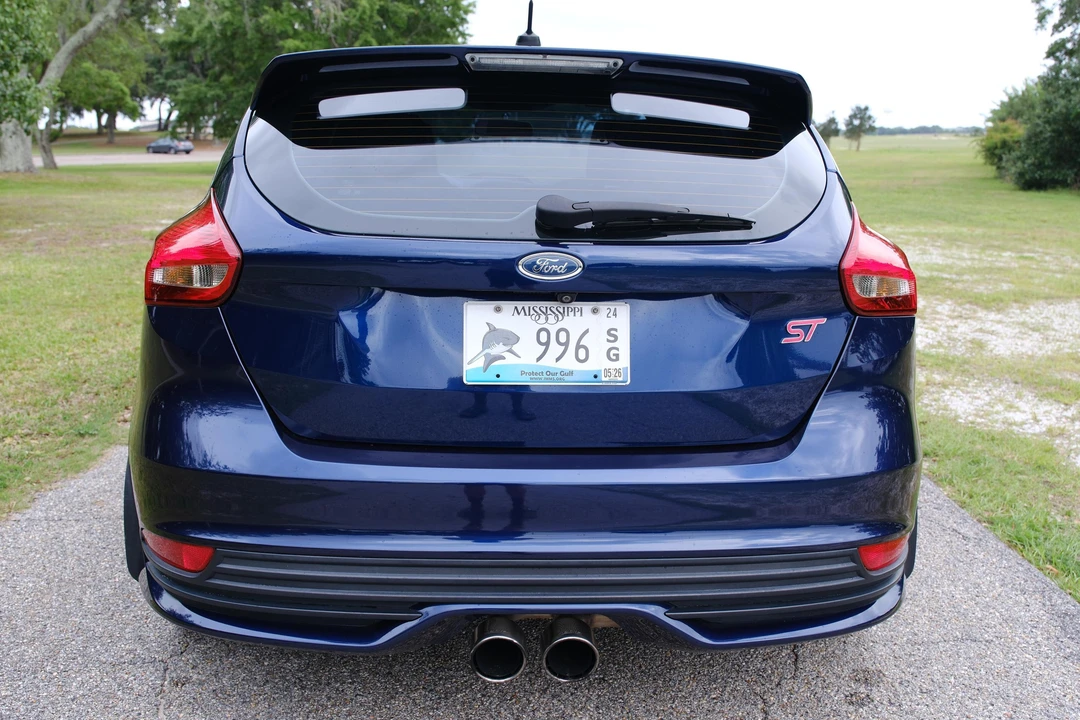 2017 Ford Focus ST 3rd Gen - Image 5 of 31