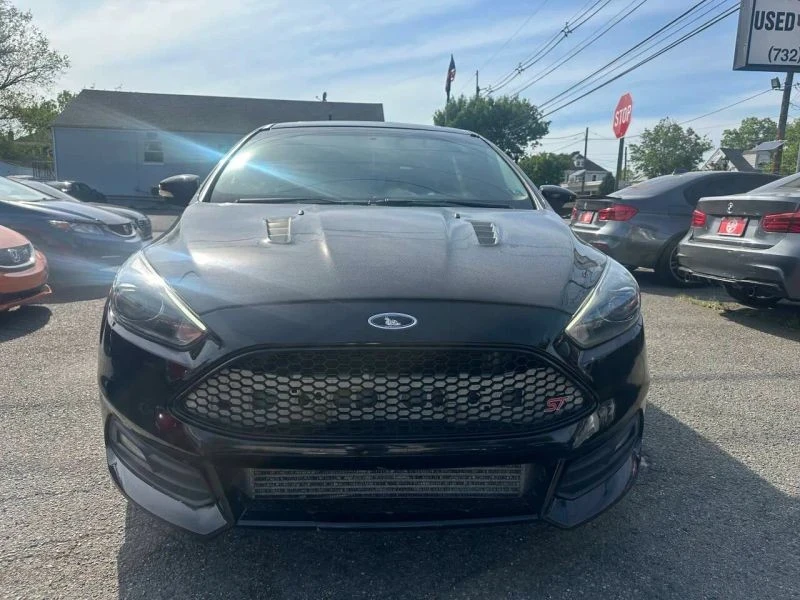 2017 Ford Focus 3rd Gen - Image 2 of 12