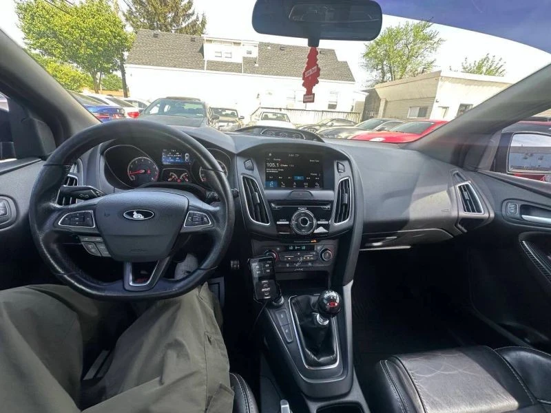 2017 Ford Focus 3rd Gen - Image 9 of 12