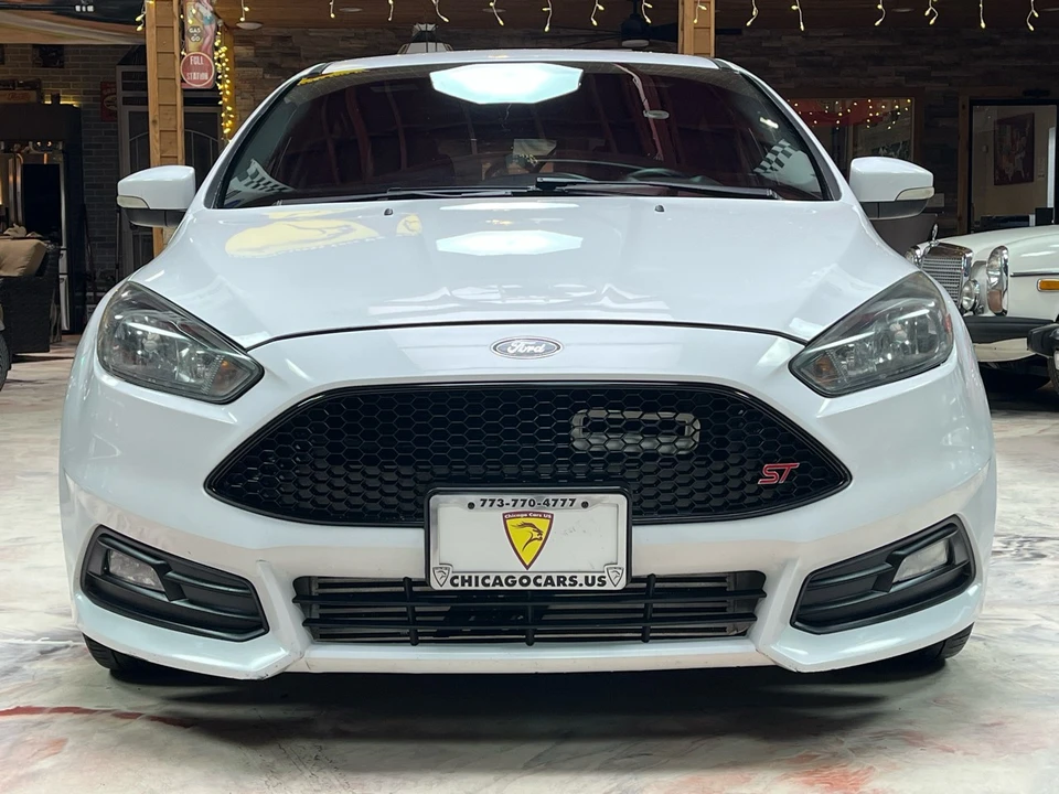 2017 Ford Focus 3rd Gen - Image 2 of 12