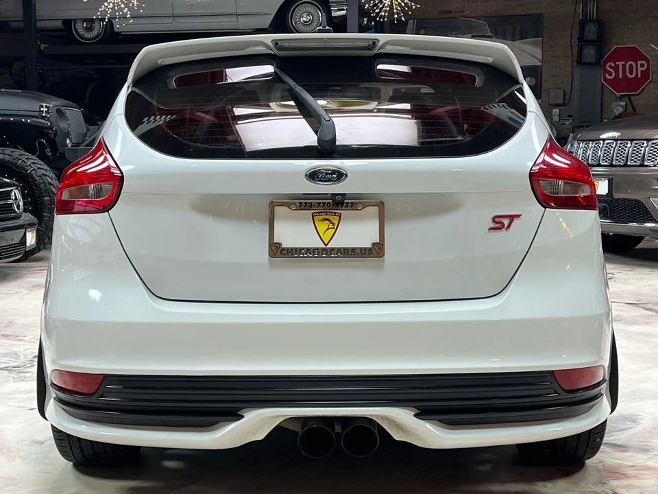 2017 Ford Focus ST 3rd Gen - Image 5 of 21