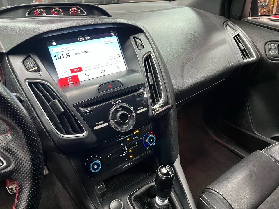 2017 Ford Focus ST 3rd Gen - Image 18 of 21