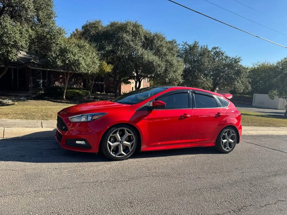 2017 Ford Focus 3rd Gen - Image 3 of 20