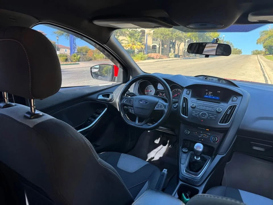 2017 Ford Focus 3rd Gen - Image 16 of 20