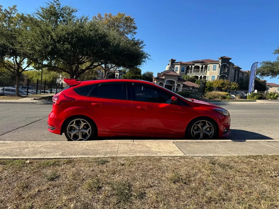 2017 Ford Focus 3rd Gen - Image 8 of 20