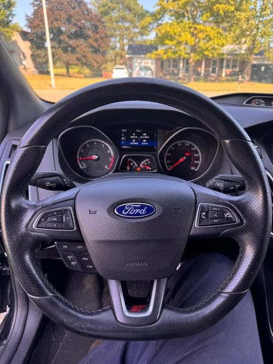 2017 Ford Focus ST 3rd Gen - Image 15 of 20