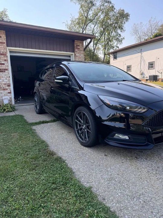 2017 Ford Focus ST 3rd Gen - Image 3 of 20