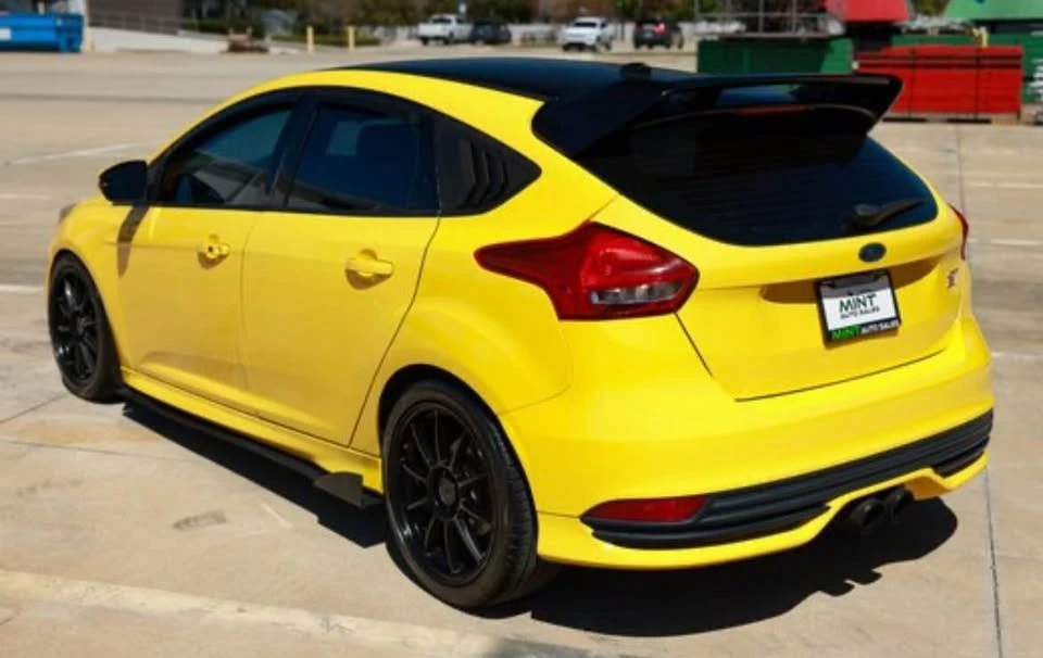 2017 Ford Focus ST 3rd Gen - Image 4 of 7