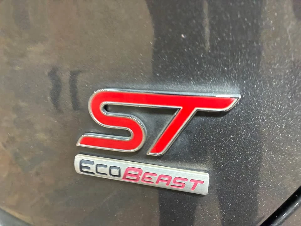 2017 Ford Focus ST 3rd Gen - Image 7 of 20