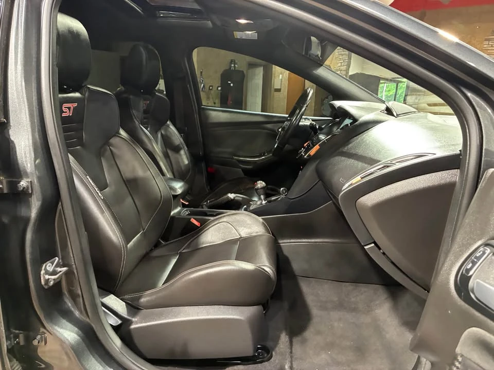 2017 Ford Focus ST 3rd Gen - Image 18 of 20