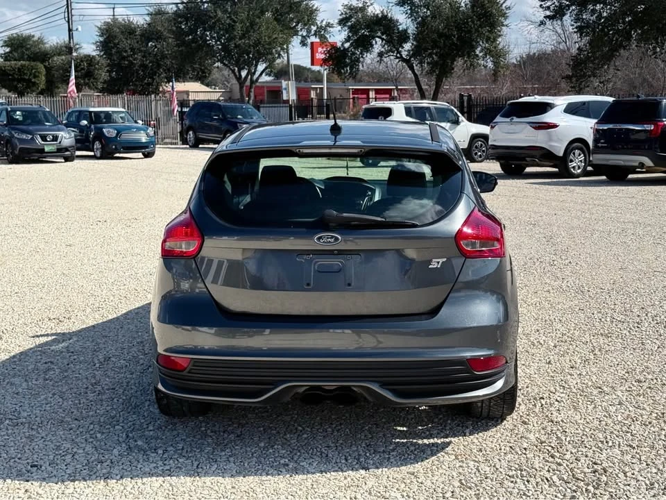 2017 Ford Focus ST 3rd Gen - Image 8 of 18