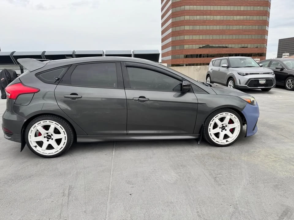 2017 Ford Focus ST 3rd Gen - Image 3 of 16