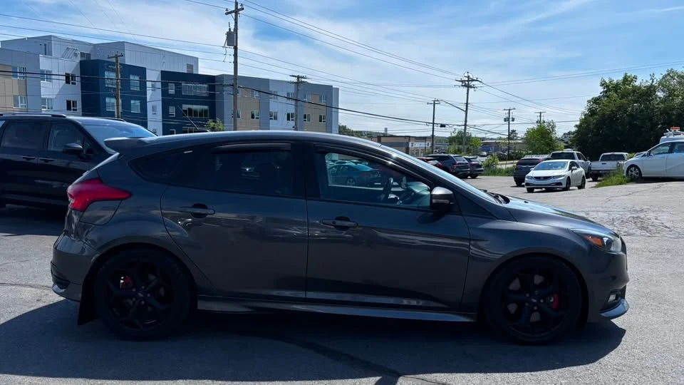 2017 Ford Focus ST 3rd Gen - Image 4 of 21
