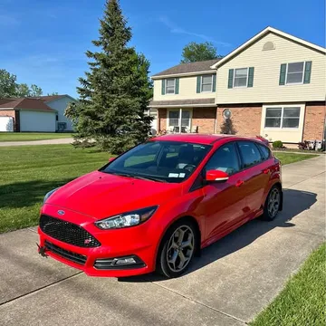 2017 Ford Focus ST