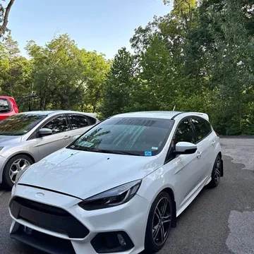 2017 Ford Focus ST