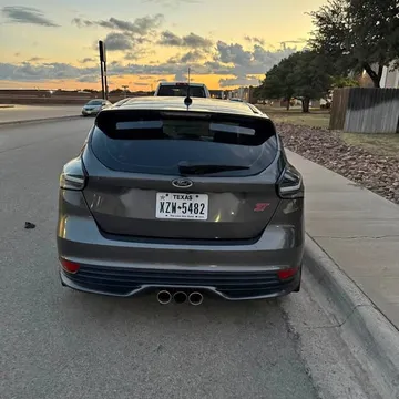 2017 Ford Focus ST