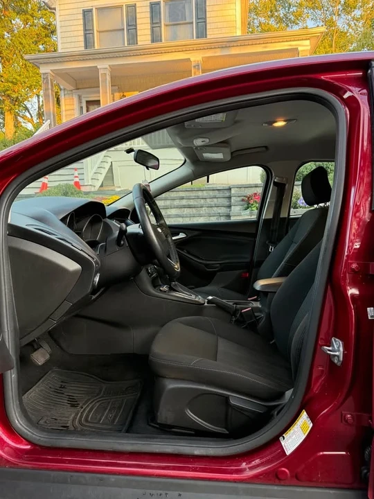 2017 Ford Focus 3rd Gen - Image 4 of 13