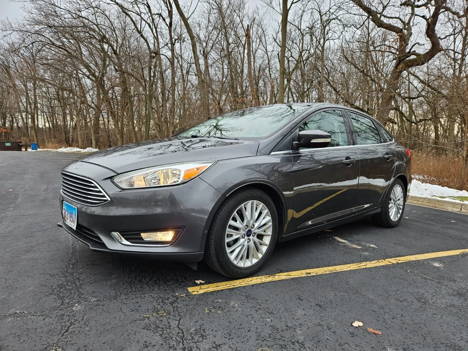 2017 Ford Focus 3rd Gen - Image 2 of 11