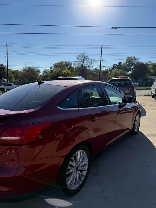 2017 Ford Focus 3rd Gen - Image 4 of 8