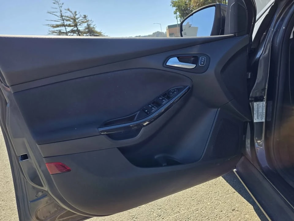 2017 Ford Focus 3rd Gen - Image 11 of 13