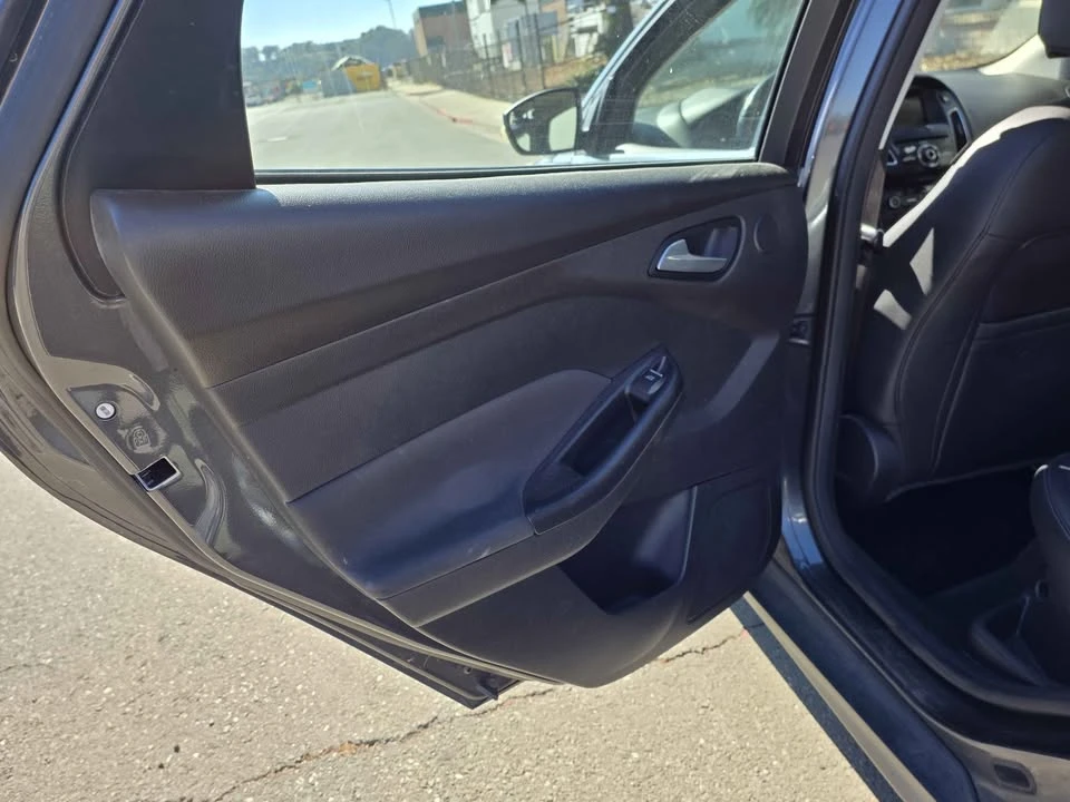 2017 Ford Focus 3rd Gen - Image 8 of 13