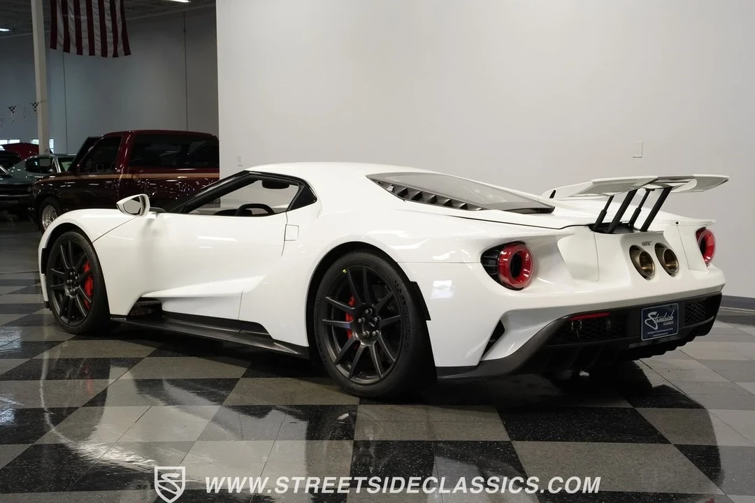 2017 Ford GT 2nd Gen - Image 10 of 12