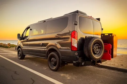 2017 Ford Transit - Image 2 of 10