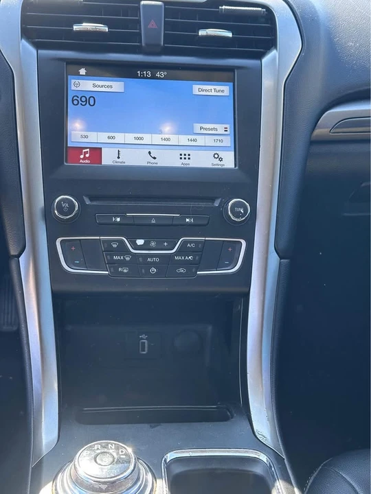 2017 Ford Fusion 2nd Gen - Image 8 of 12