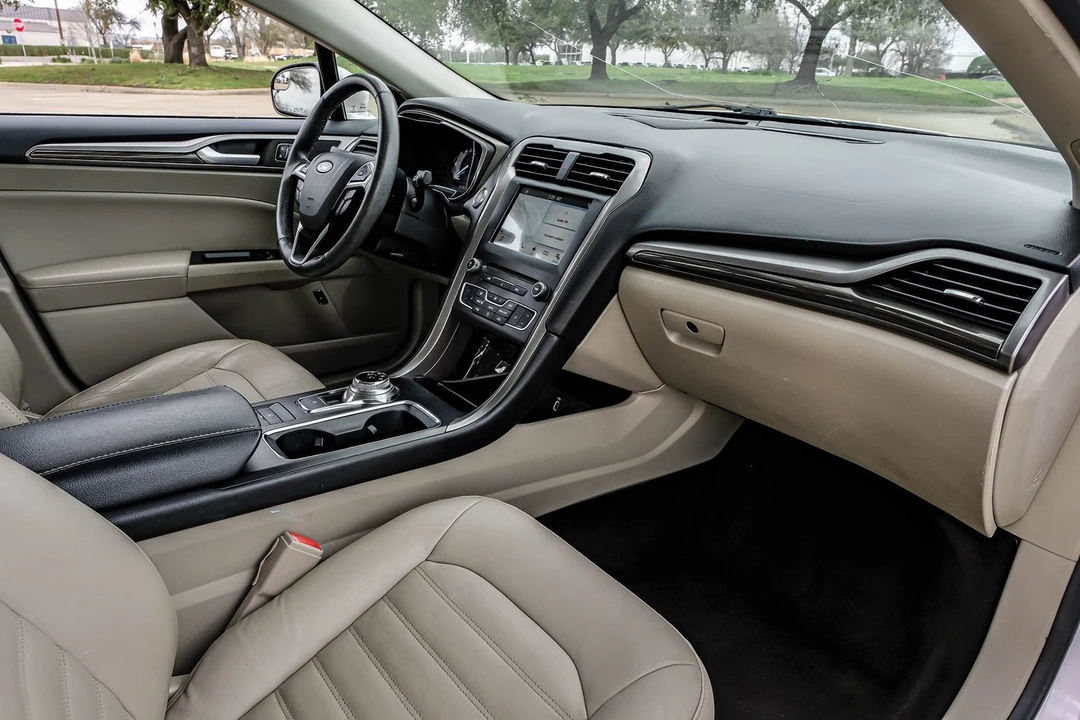 2017 Ford Fusion 2nd Gen - Image 19 of 21