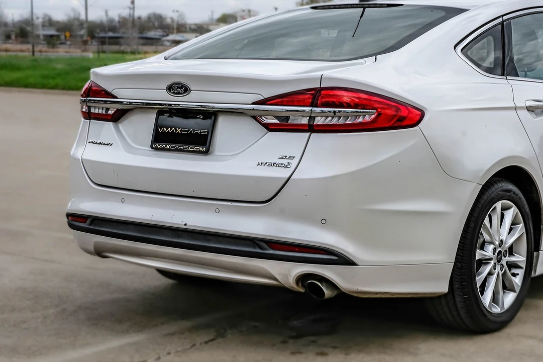 2017 Ford Fusion 2nd Gen - Image 12 of 21