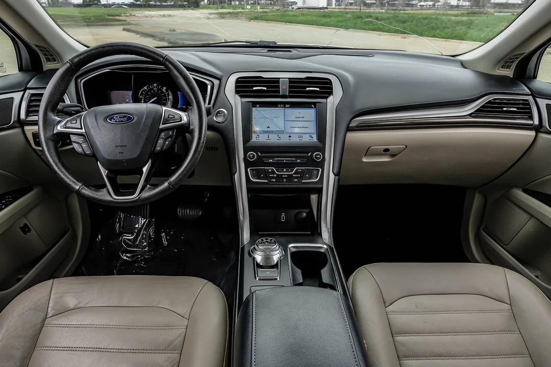 2017 Ford Fusion 2nd Gen - Image 20 of 21