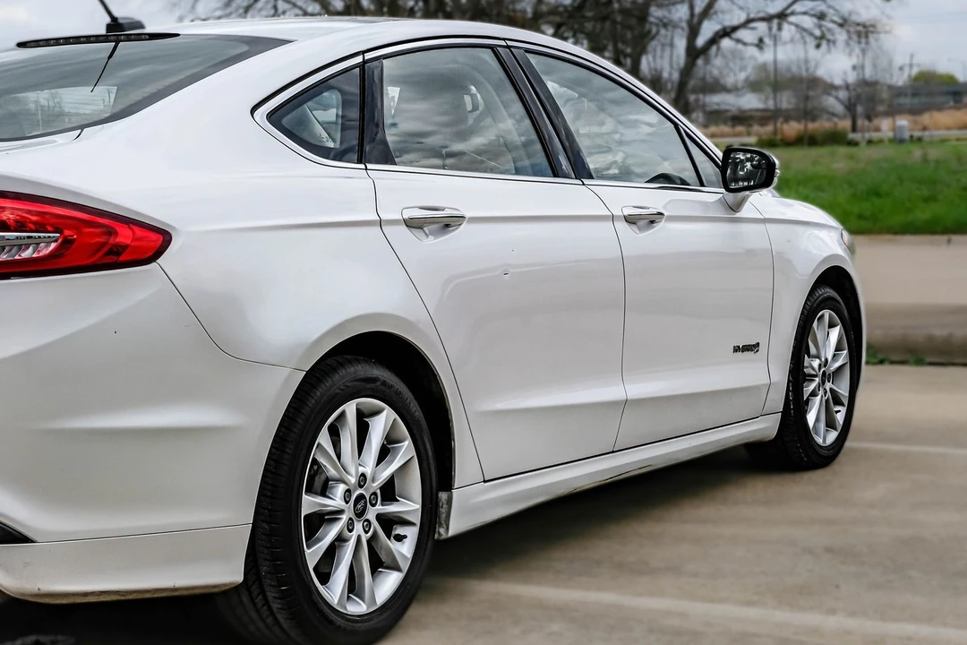 2017 Ford Fusion 2nd Gen - Image 13 of 21