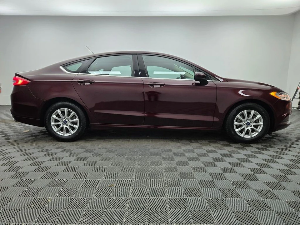 2017 Ford Fusion 2nd Gen - Image 5 of 12