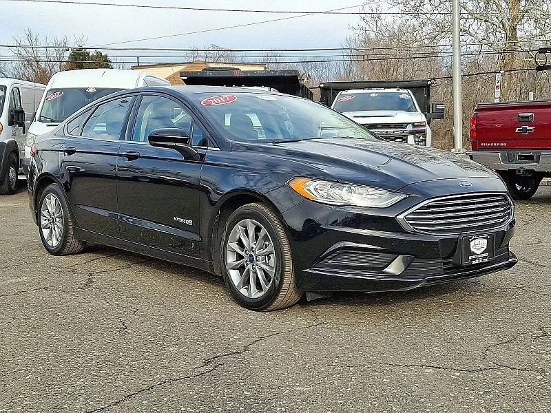 2017 Ford Fusion 2nd Gen - Image 2 of 12