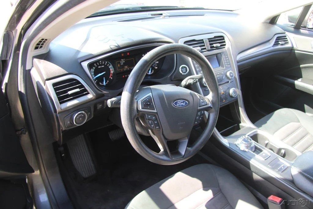 2017 Ford Fusion 2nd Gen - Image 15 of 21
