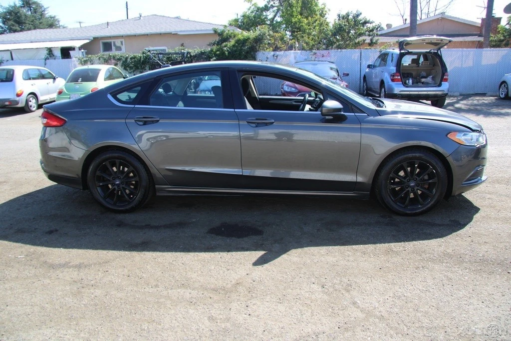 2017 Ford Fusion 2nd Gen - Image 9 of 21