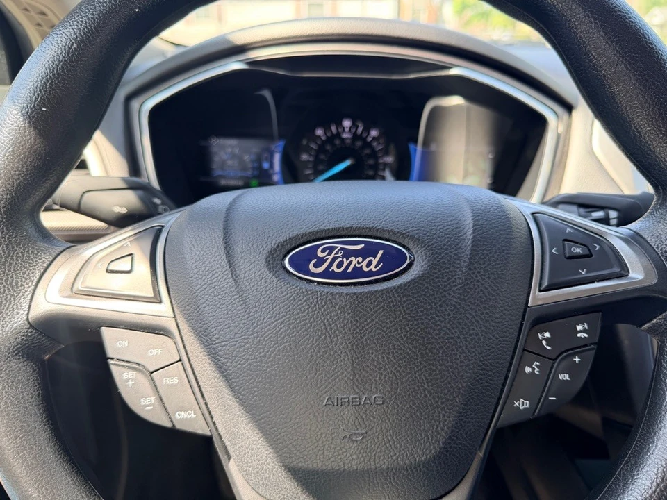 2017 Ford Fusion 2nd Gen - Image 16 of 17
